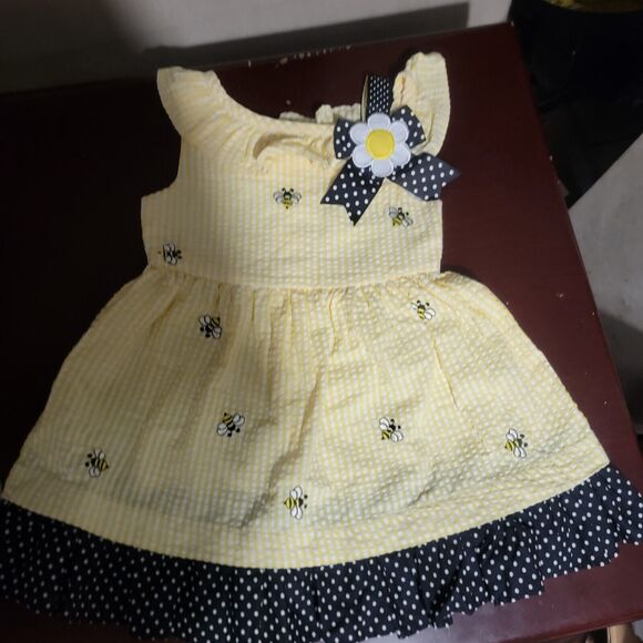 Counting Daisies Baby Girl Rockabilly Dress Size 2T Yellow Sunflower Polkadots - Picture 7 of 7